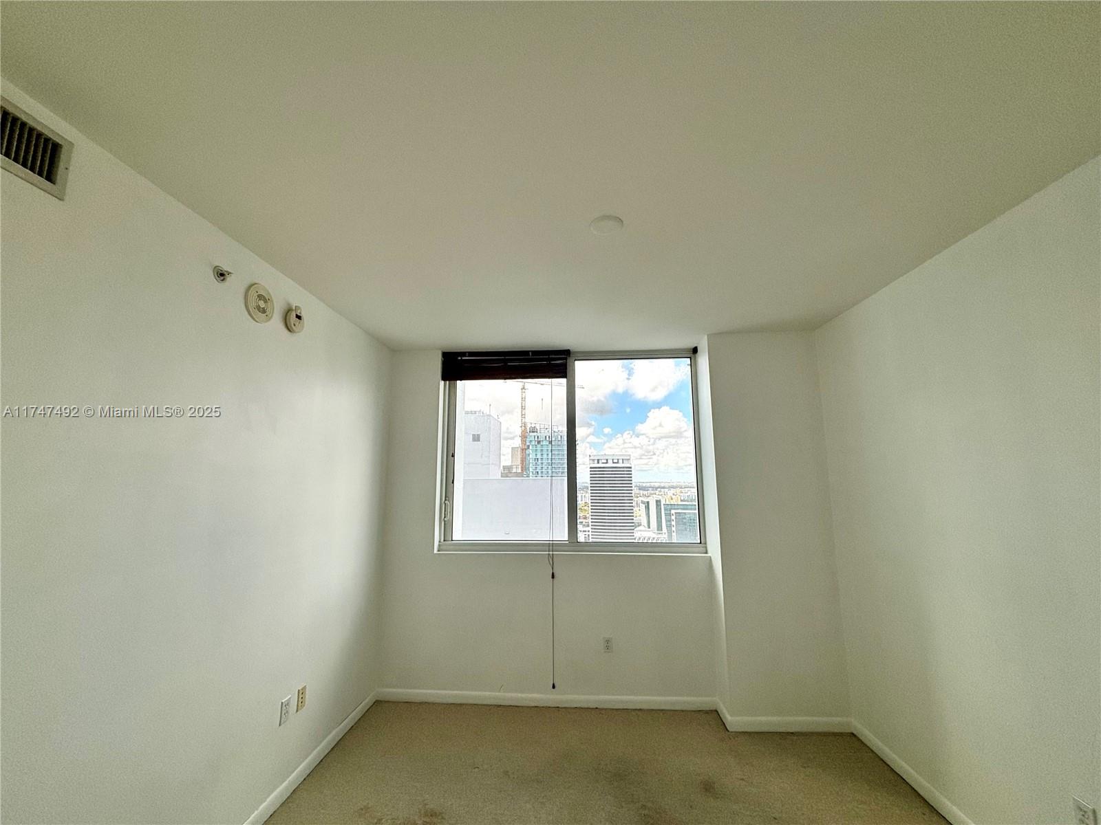 Listing Photo 24