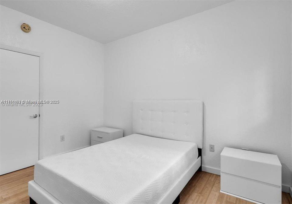 3915 N Meridian Ave #101, Miami Beach, Florida image 10