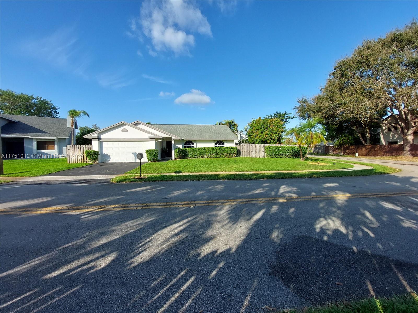 9920 16th Ct Unit , Pembroke Pines, Florida 33025