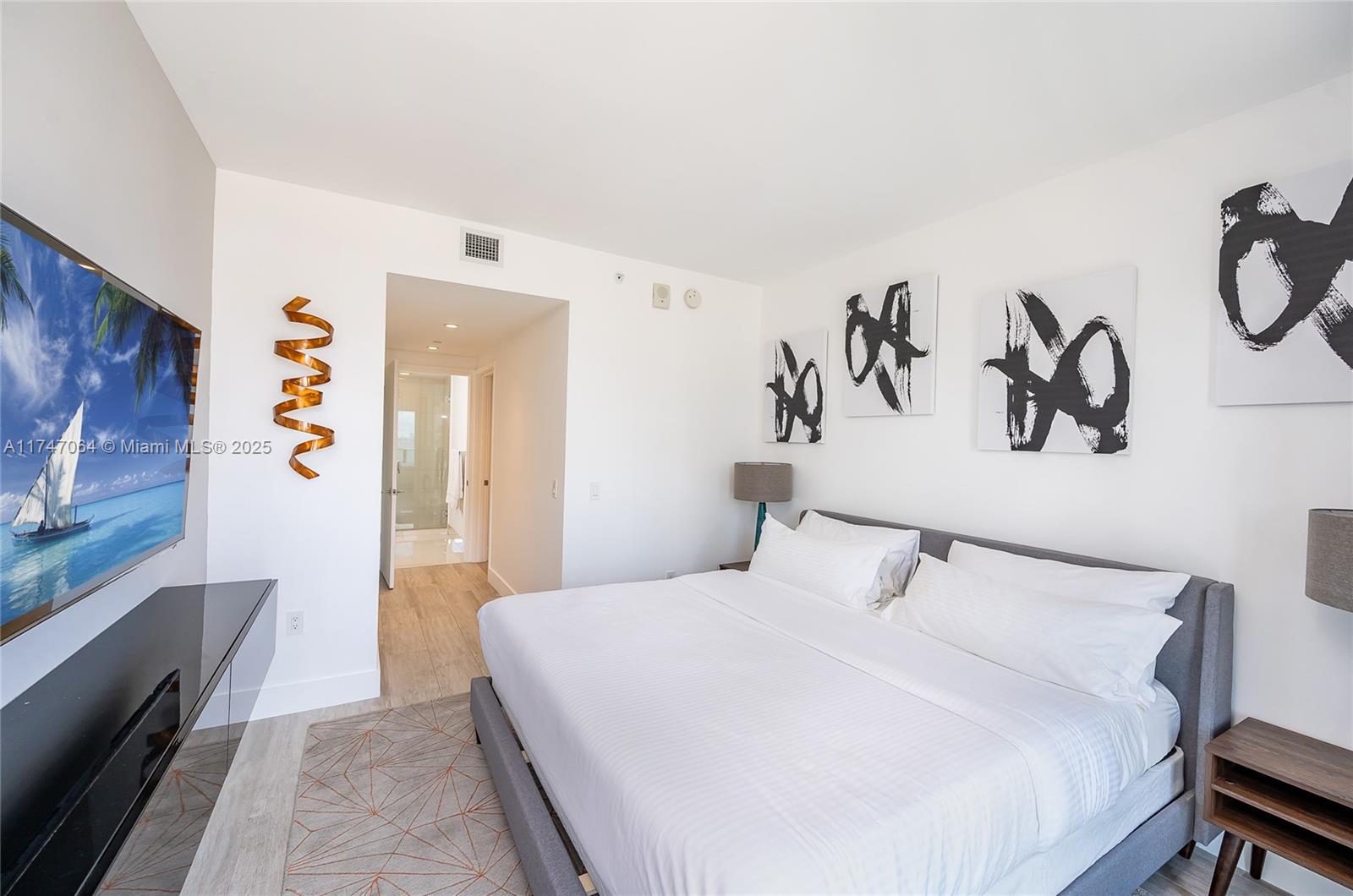 121 NE 34th St #1608, Miami FL 33137