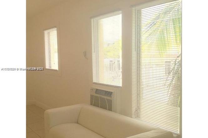 842 Meridan #3F, Miami Beach, Florida image 1