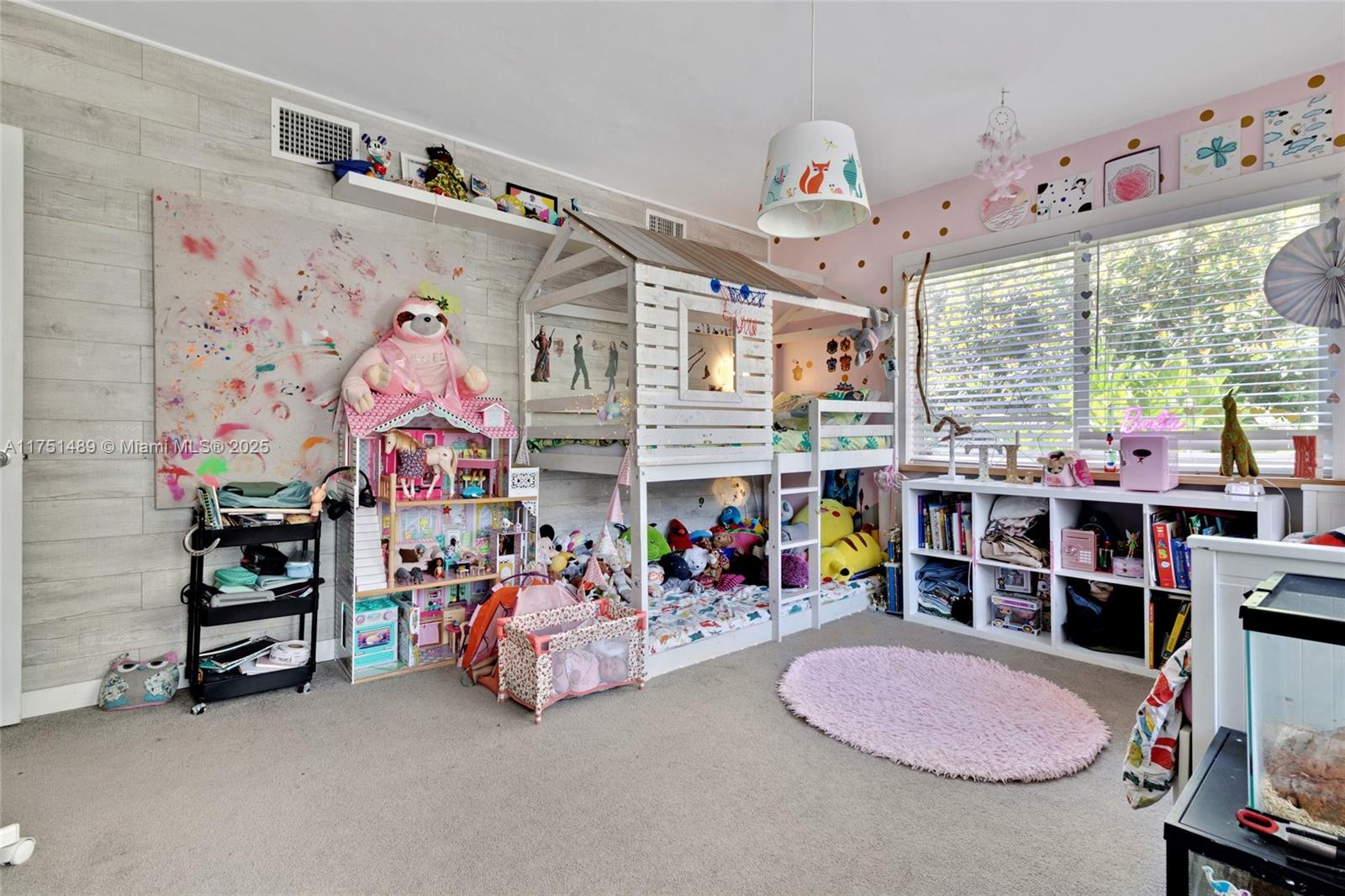 Listing Photo 21