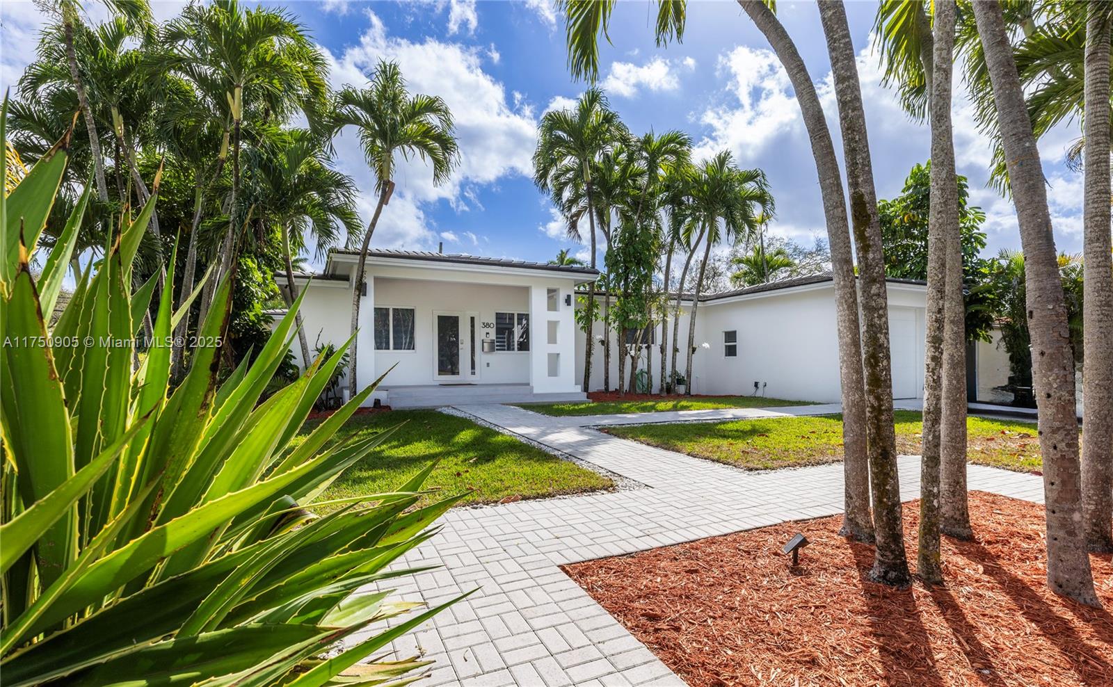 380 Morningside Dr, Miami Springs, Florida image 2