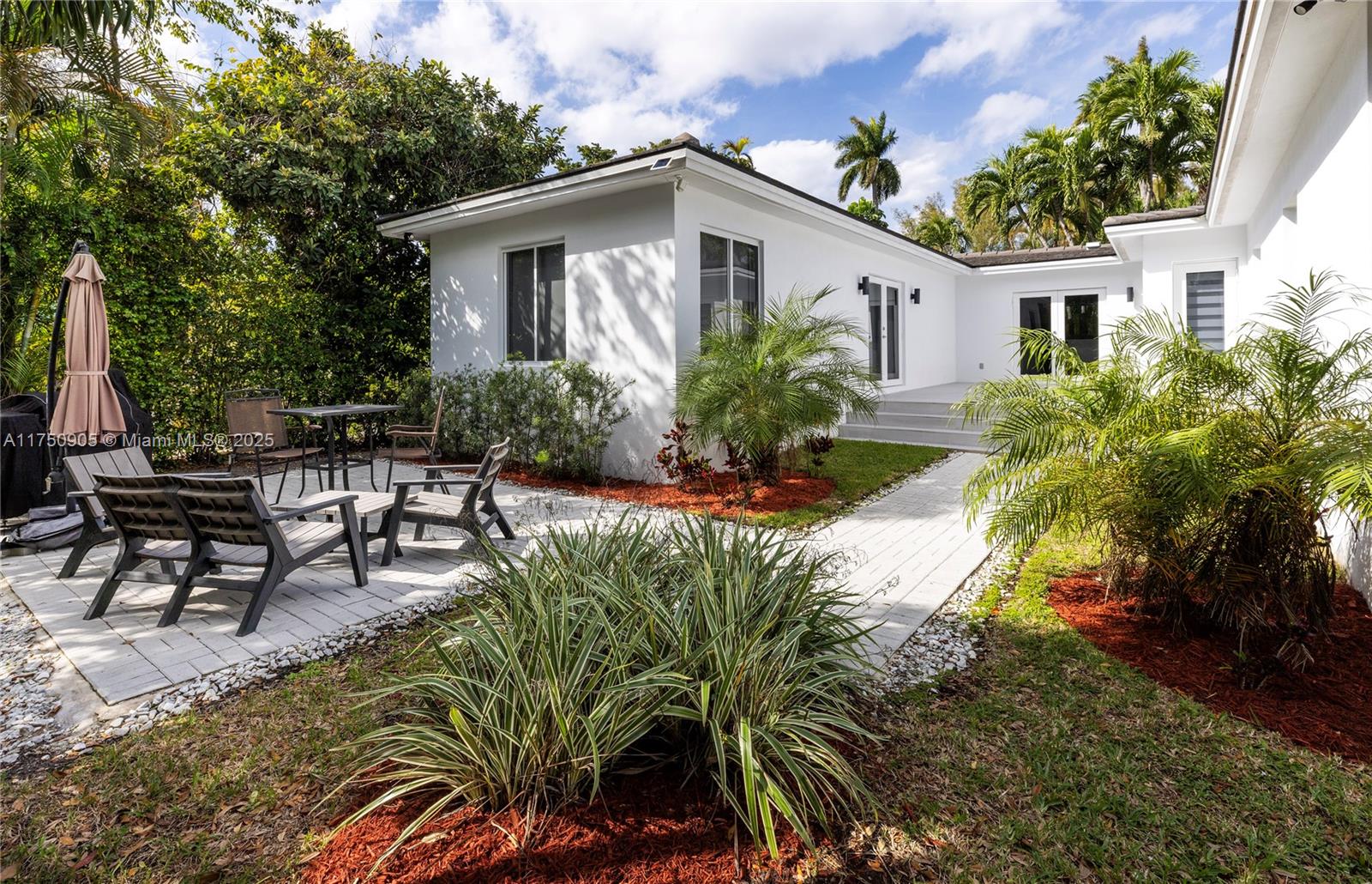 380 Morningside Dr, Miami Springs, Florida image 6