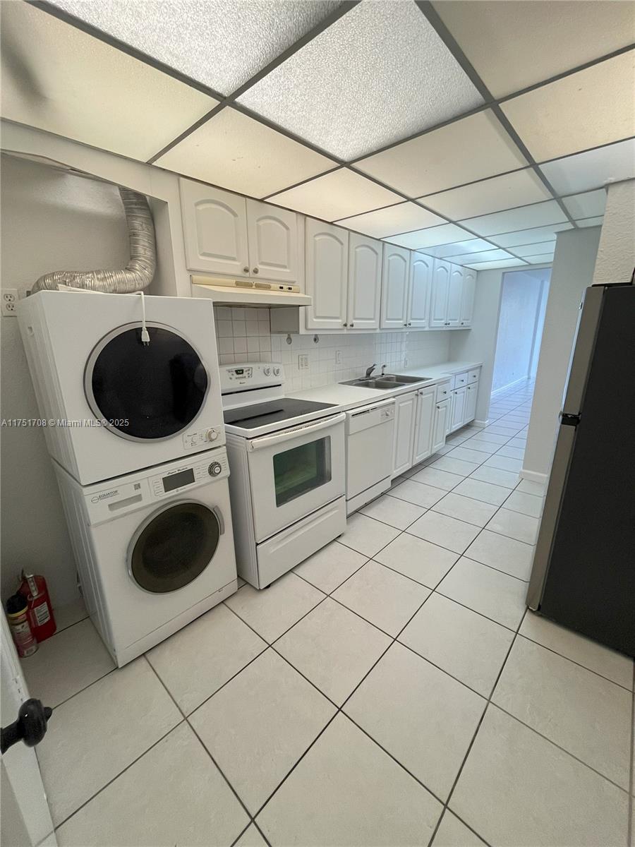 3660 NE 166th St #305, North Miami Beach, Florida image 14