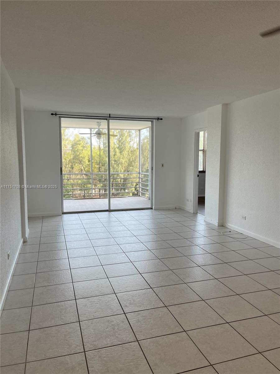 3660 NE 166th St #305, North Miami Beach, Florida image 22