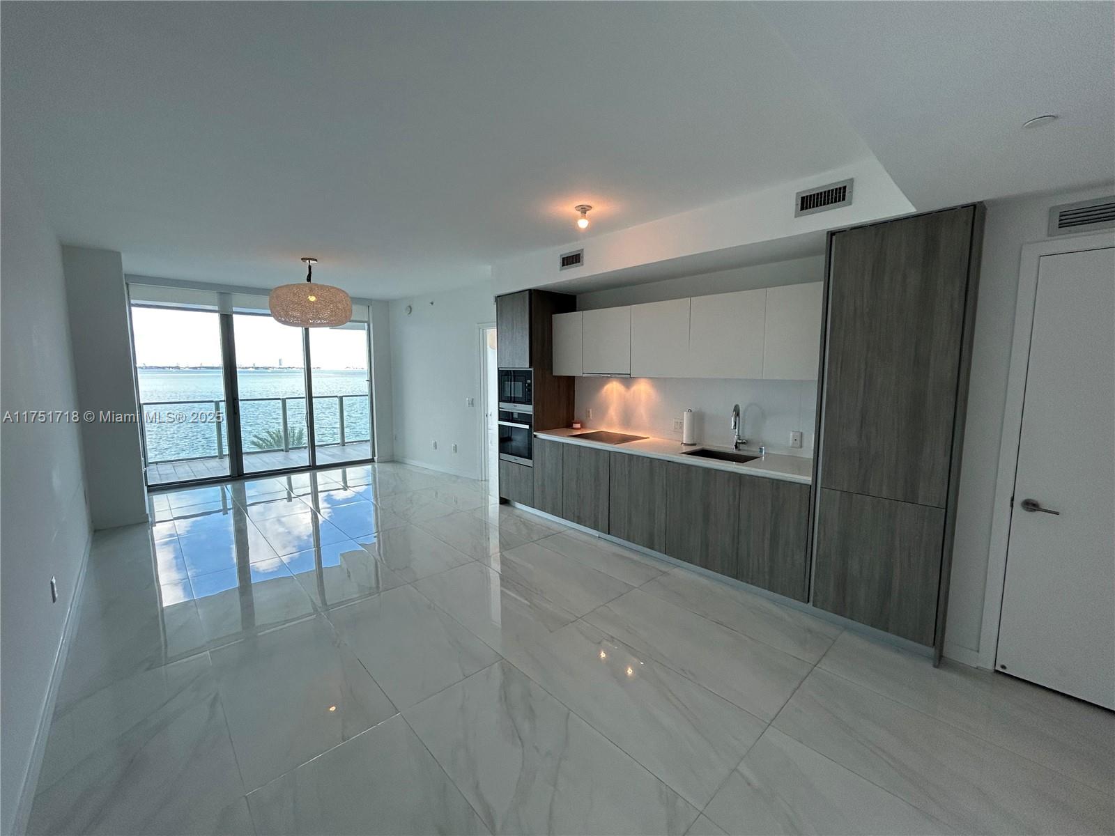 2900 NE 7th Ave #306, Miami FL 33137