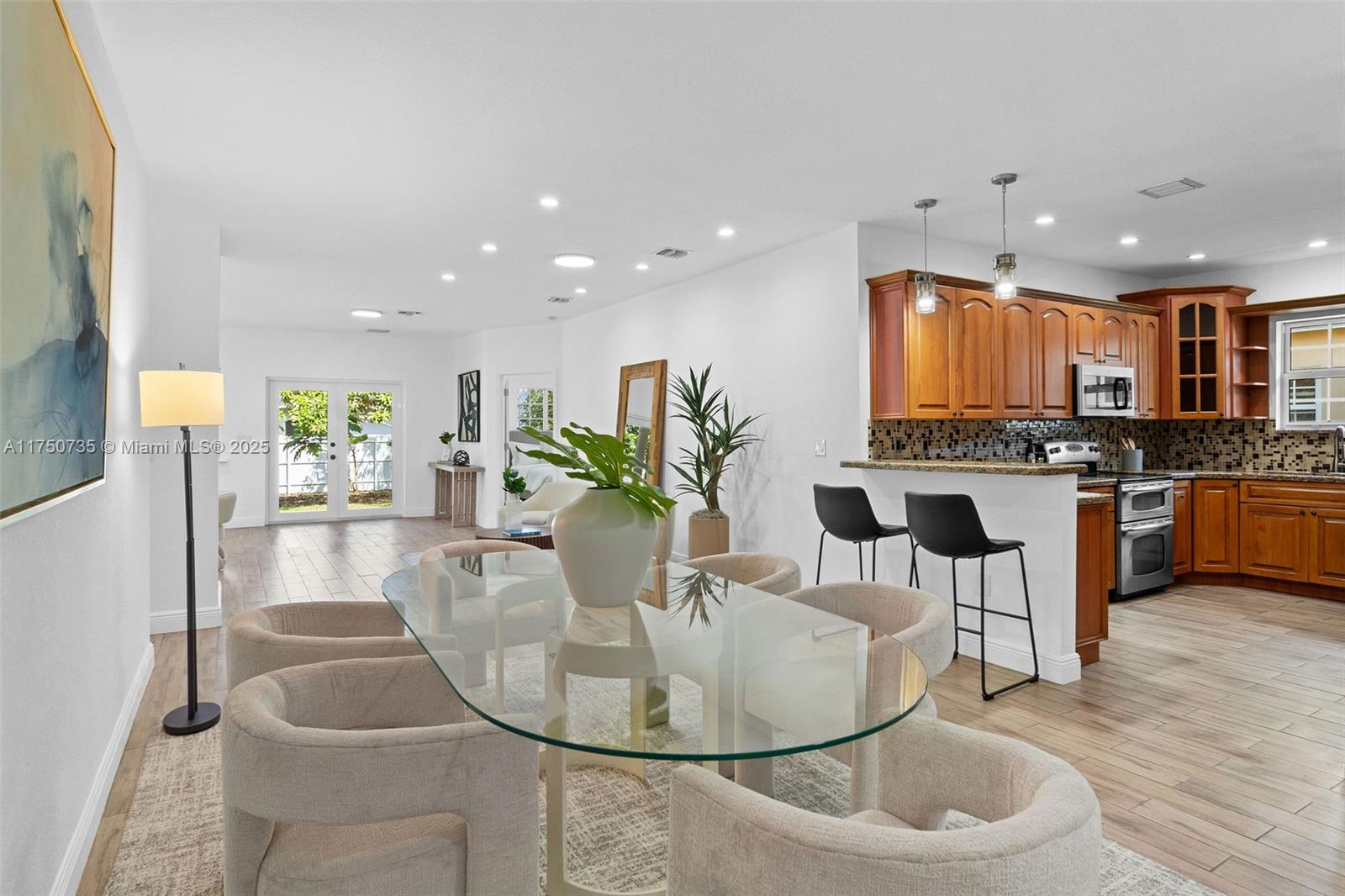 Listing Photo 18