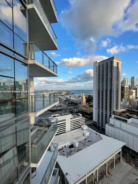 , Miami FL 33132