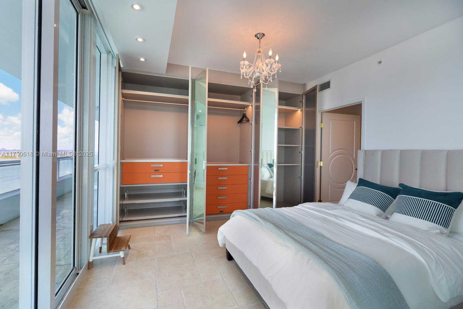 , Miami Beach FL 33139