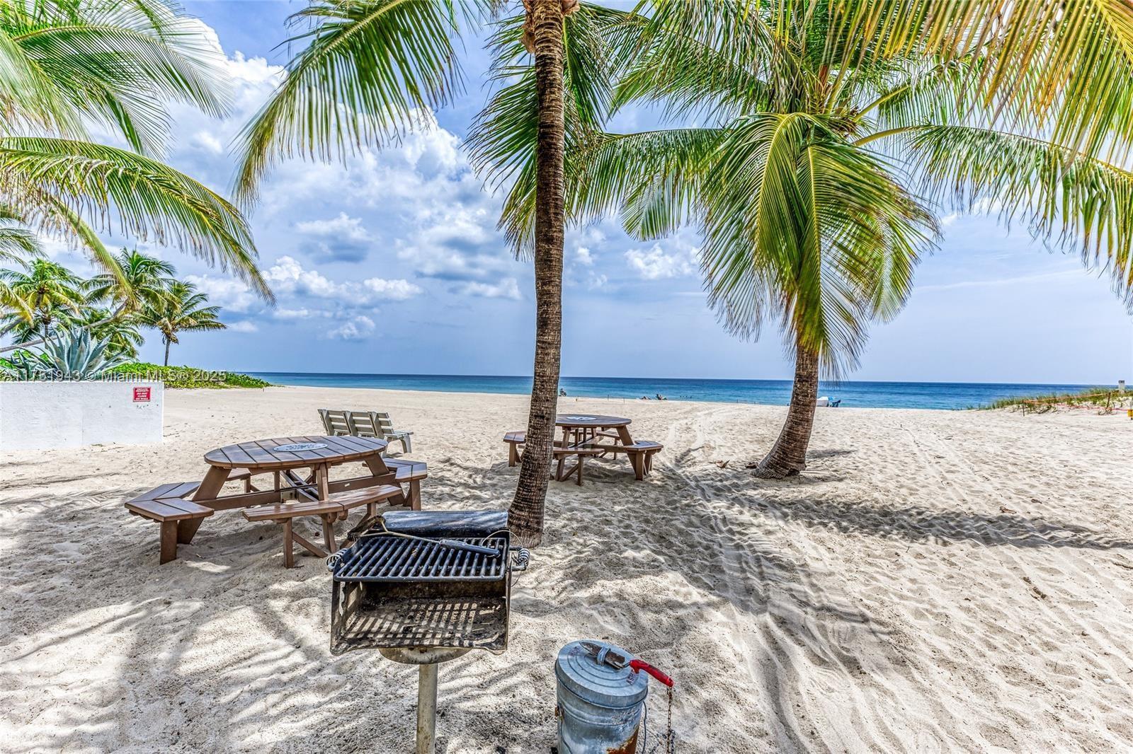 3261 Oleander Way, Lauderdale By The Sea, Florida image 7