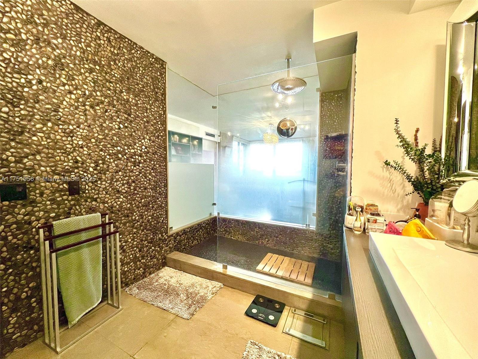 1581 Brickell Ave #602, Miami FL 33129