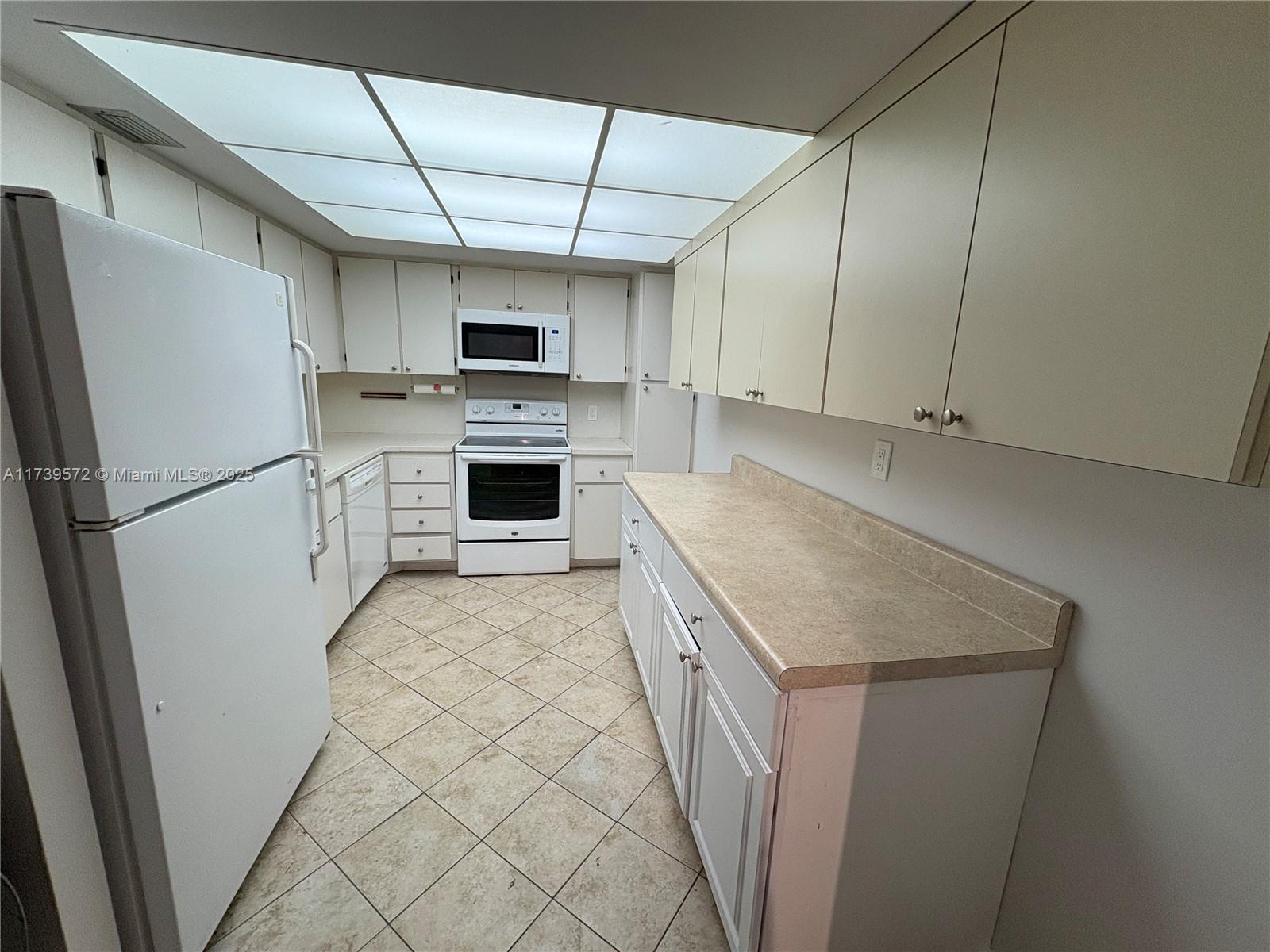 600 Biltmore Way #318, Coral Gables FL 33134
