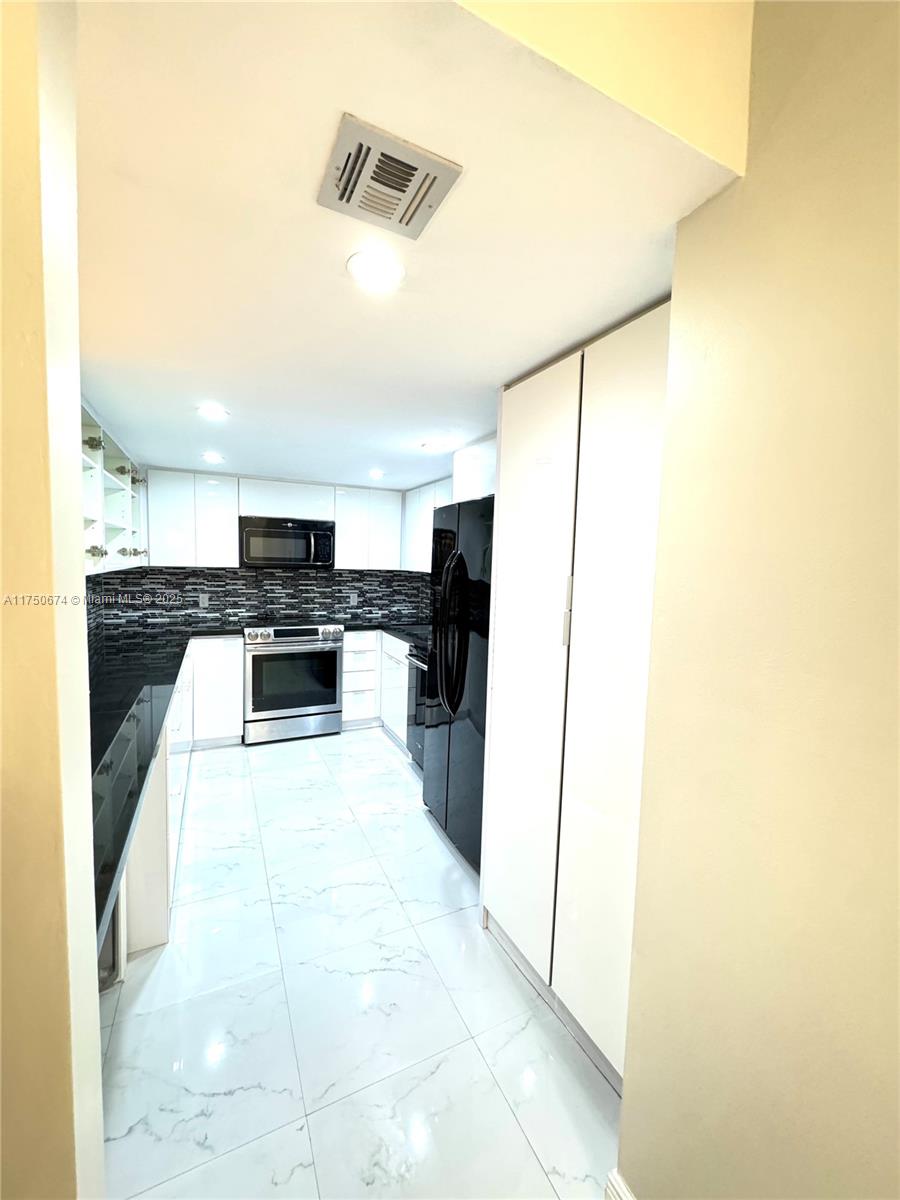 600 Biltmore Way #615, Coral Gables FL 33134