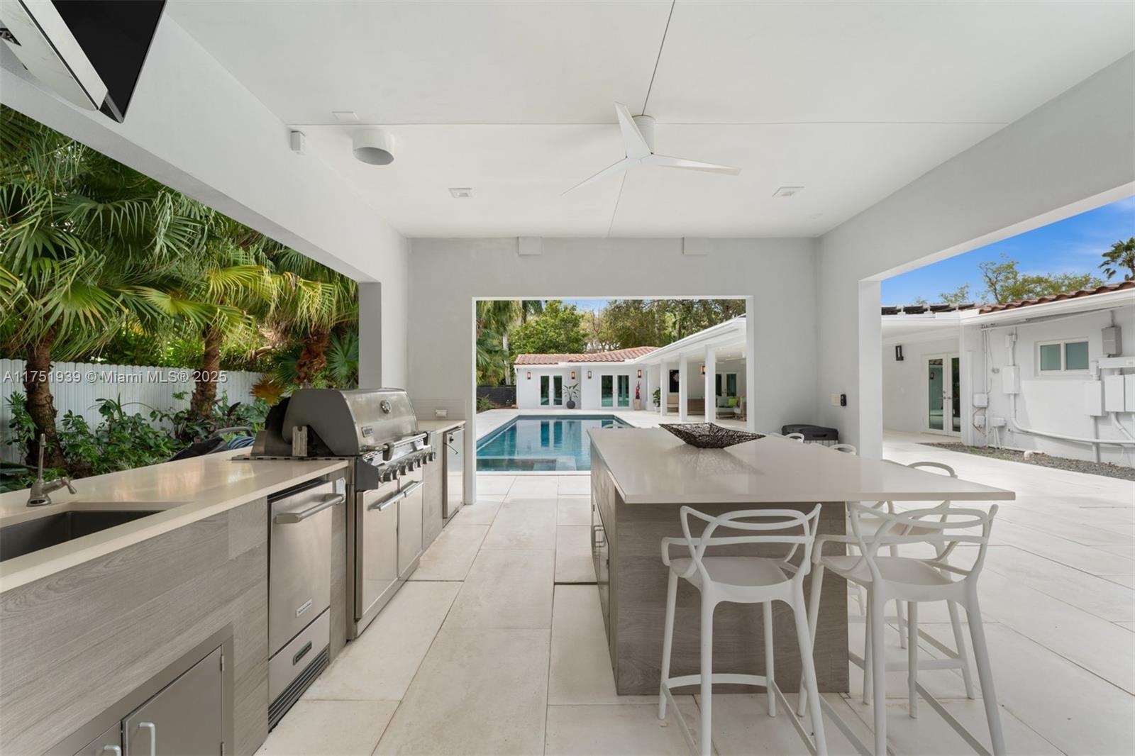 6784 SW 97th St, Pinecrest, Florida image 39