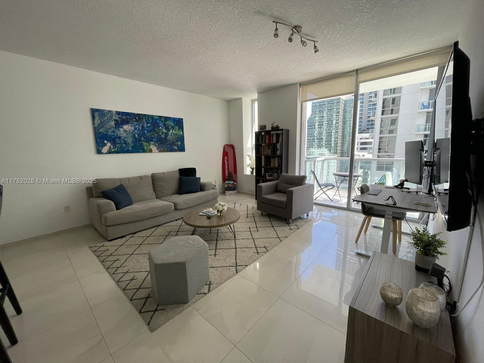 1050 Brickell Ave #1510, Miami FL 33131