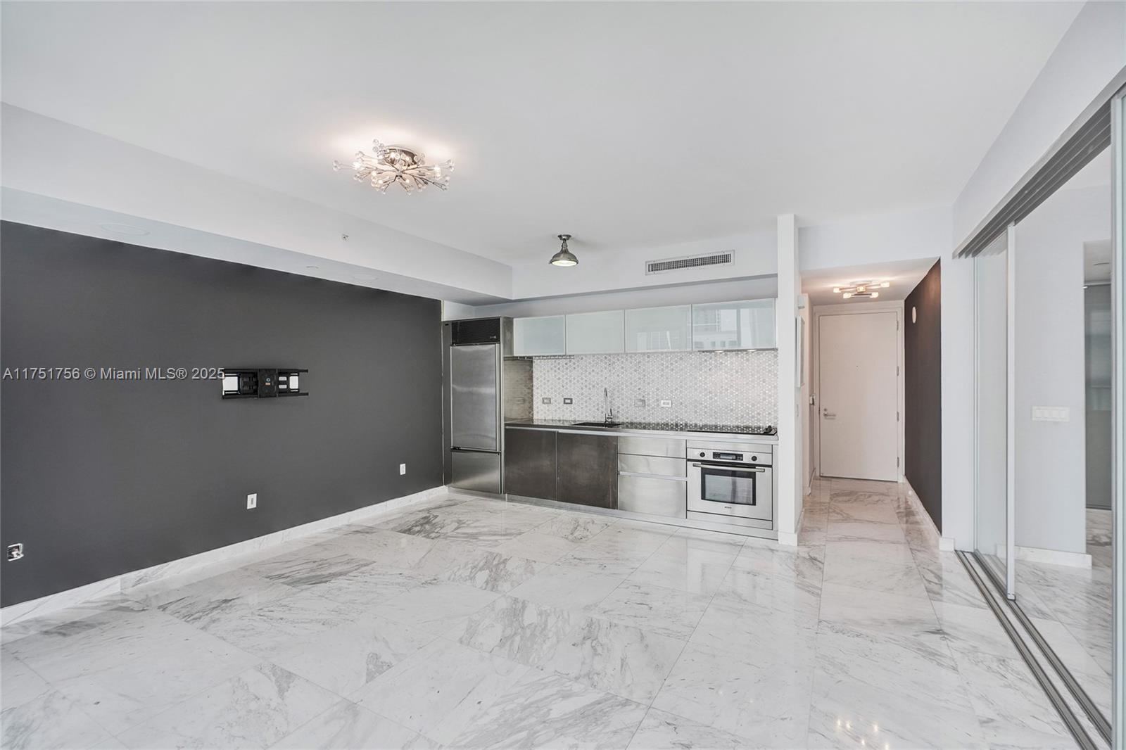 1040 Biscayne Blvd #3608, Miami FL 33132