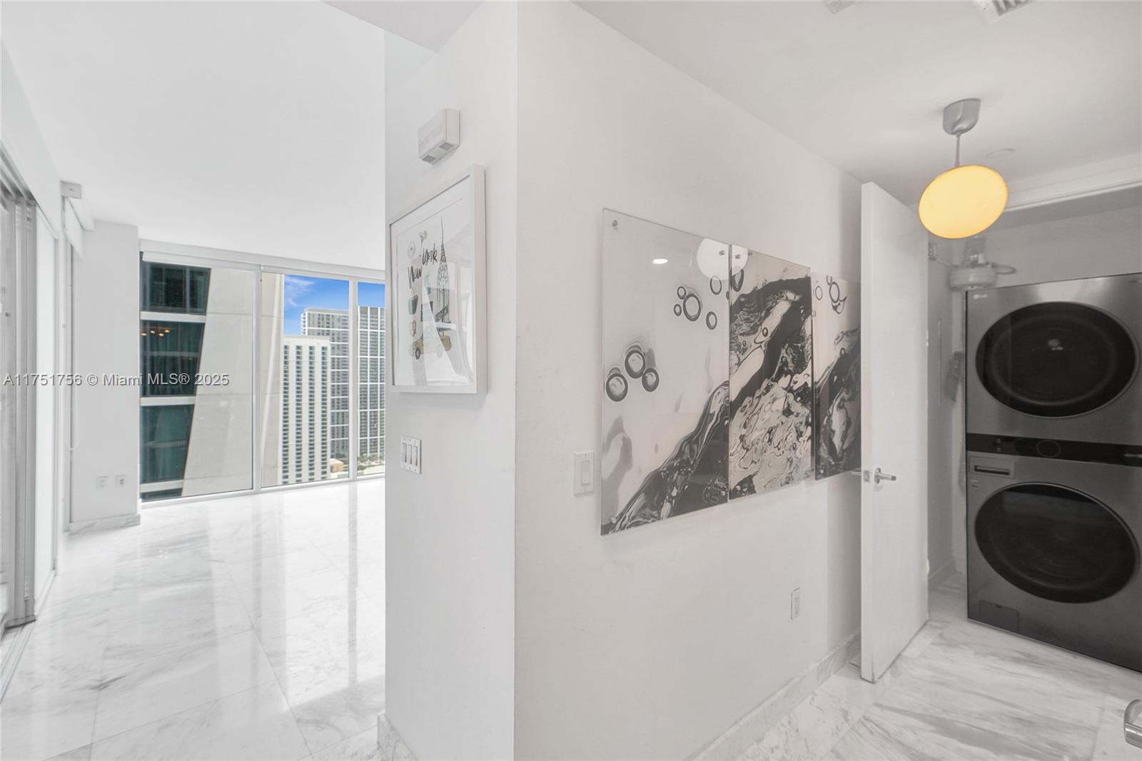1040 Biscayne Blvd #3608, Miami FL 33132