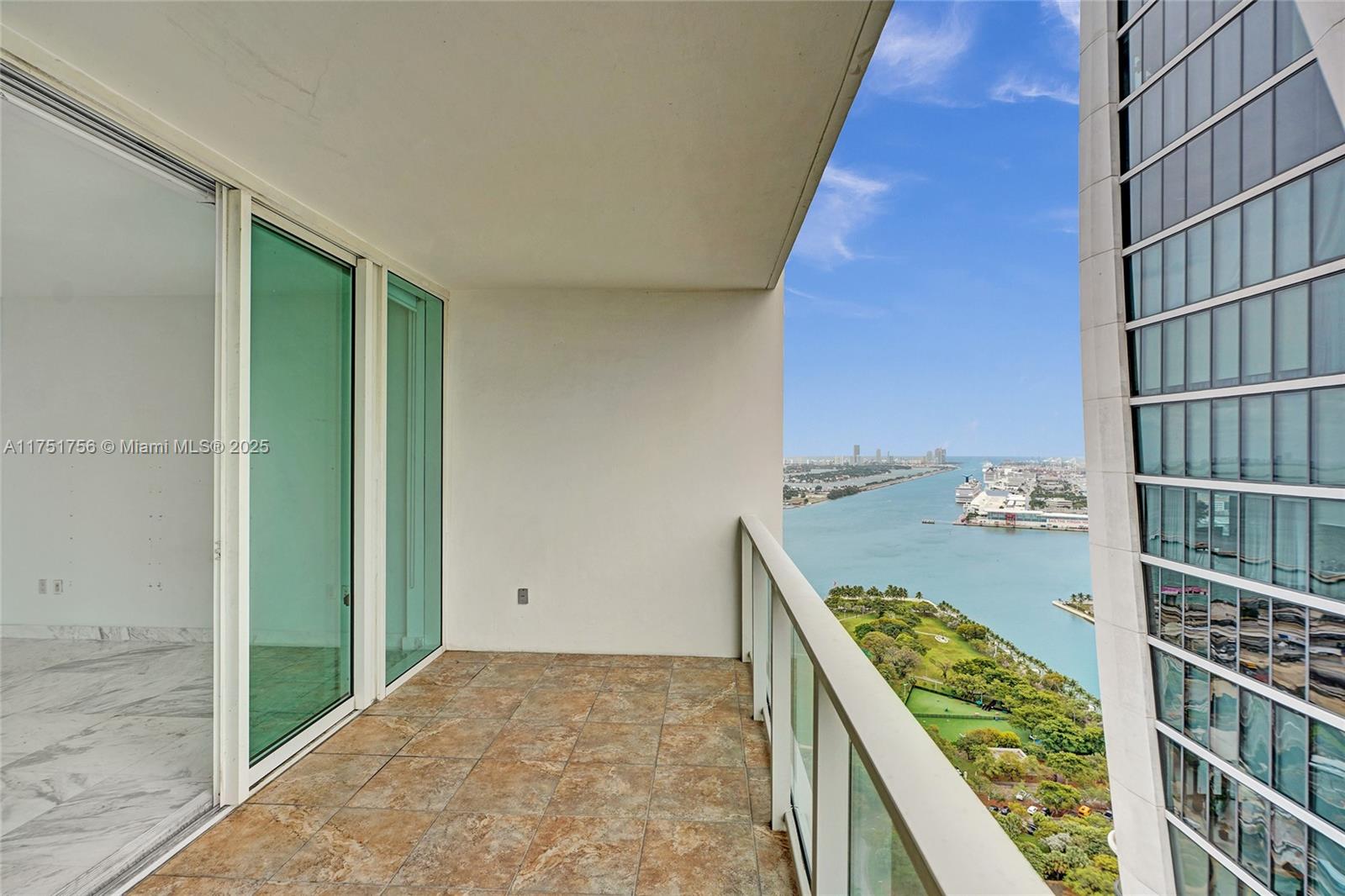 1040 Biscayne Blvd #3608, Miami FL 33132