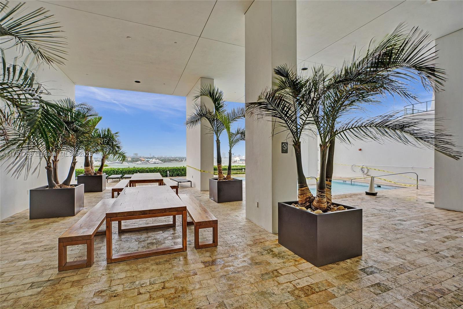 1040 Biscayne Blvd #3608, Miami FL 33132