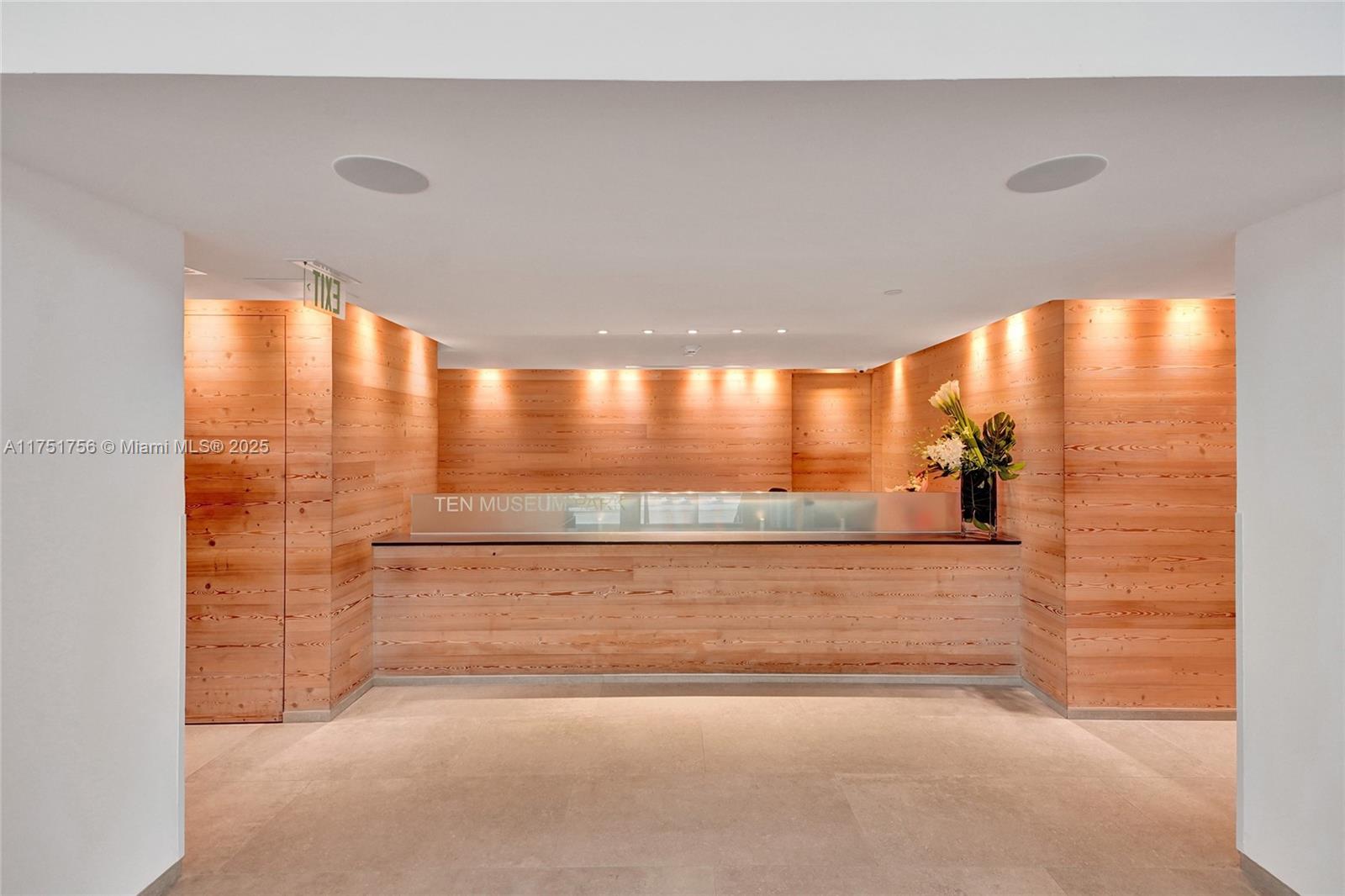 1040 Biscayne Blvd #3608, Miami FL 33132