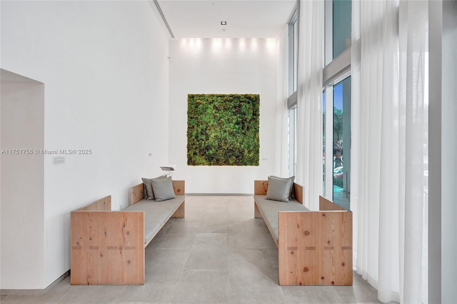 1040 Biscayne Blvd #3608, Miami FL 33132