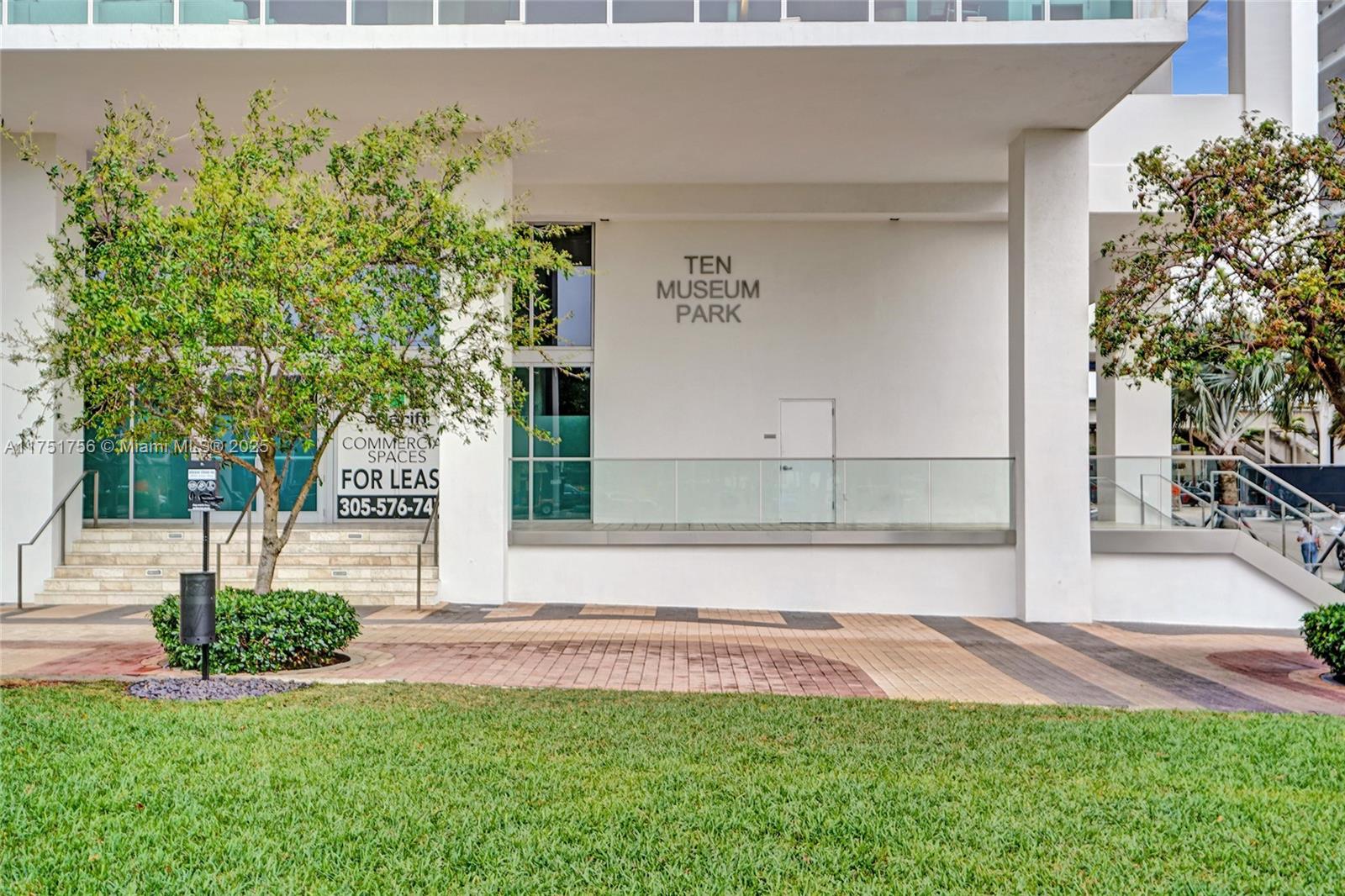 1040 Biscayne Blvd #3608, Miami FL 33132