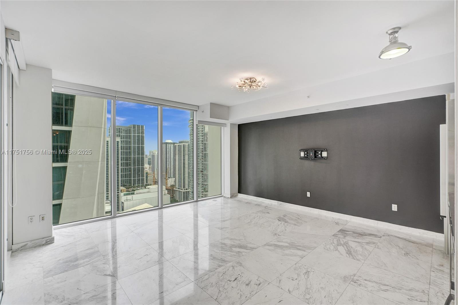 1040 Biscayne Blvd #3608, Miami FL 33132