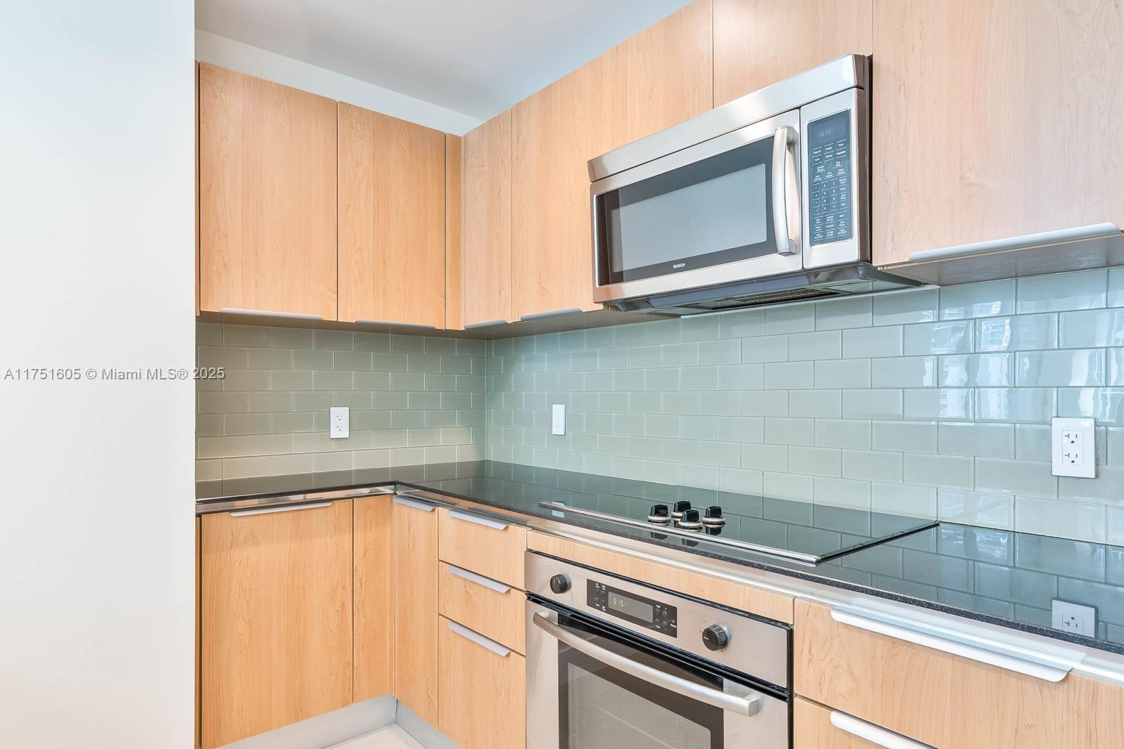 1050 Brickell Ave #3214, Miami FL 33131