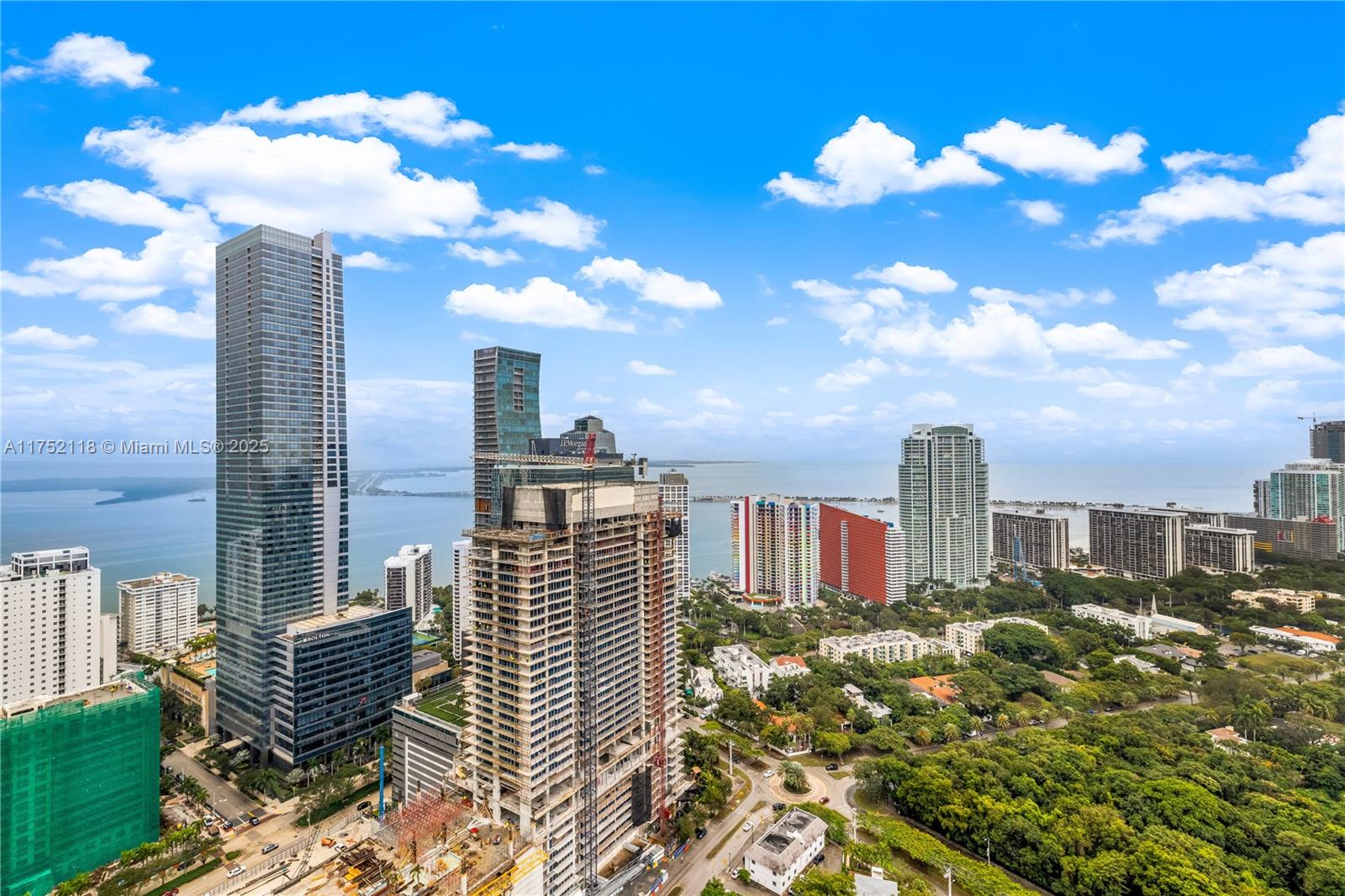 60 SW 13th St #4001, Miami FL 33130