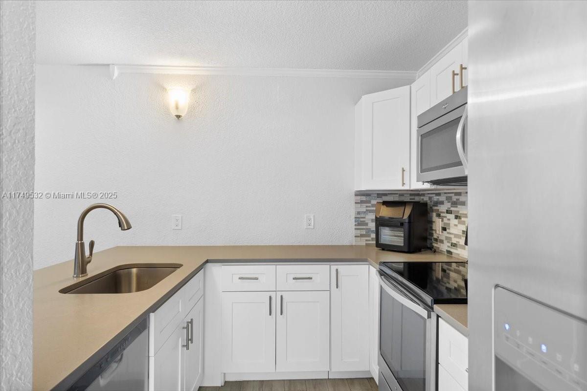 4517 45th Way, West Palm Beach, Florida image 15