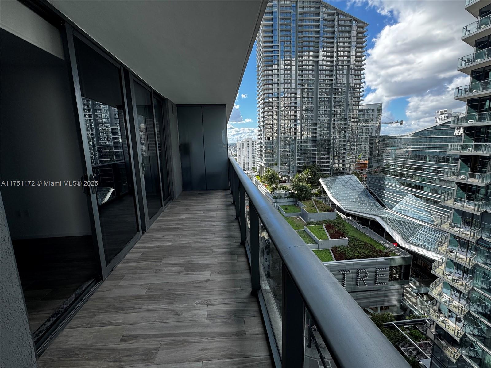 801 S Miami Ave #1906, Miami FL 33130