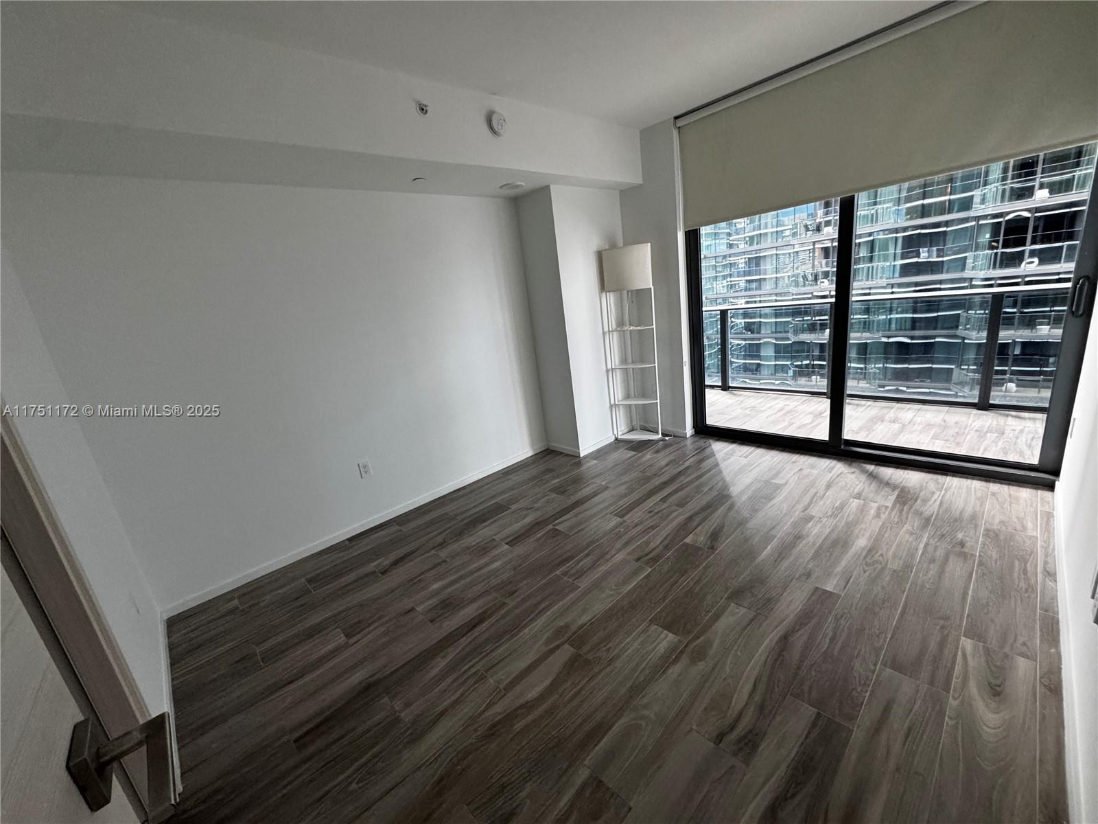 801 S Miami Ave #1906, Miami FL 33130