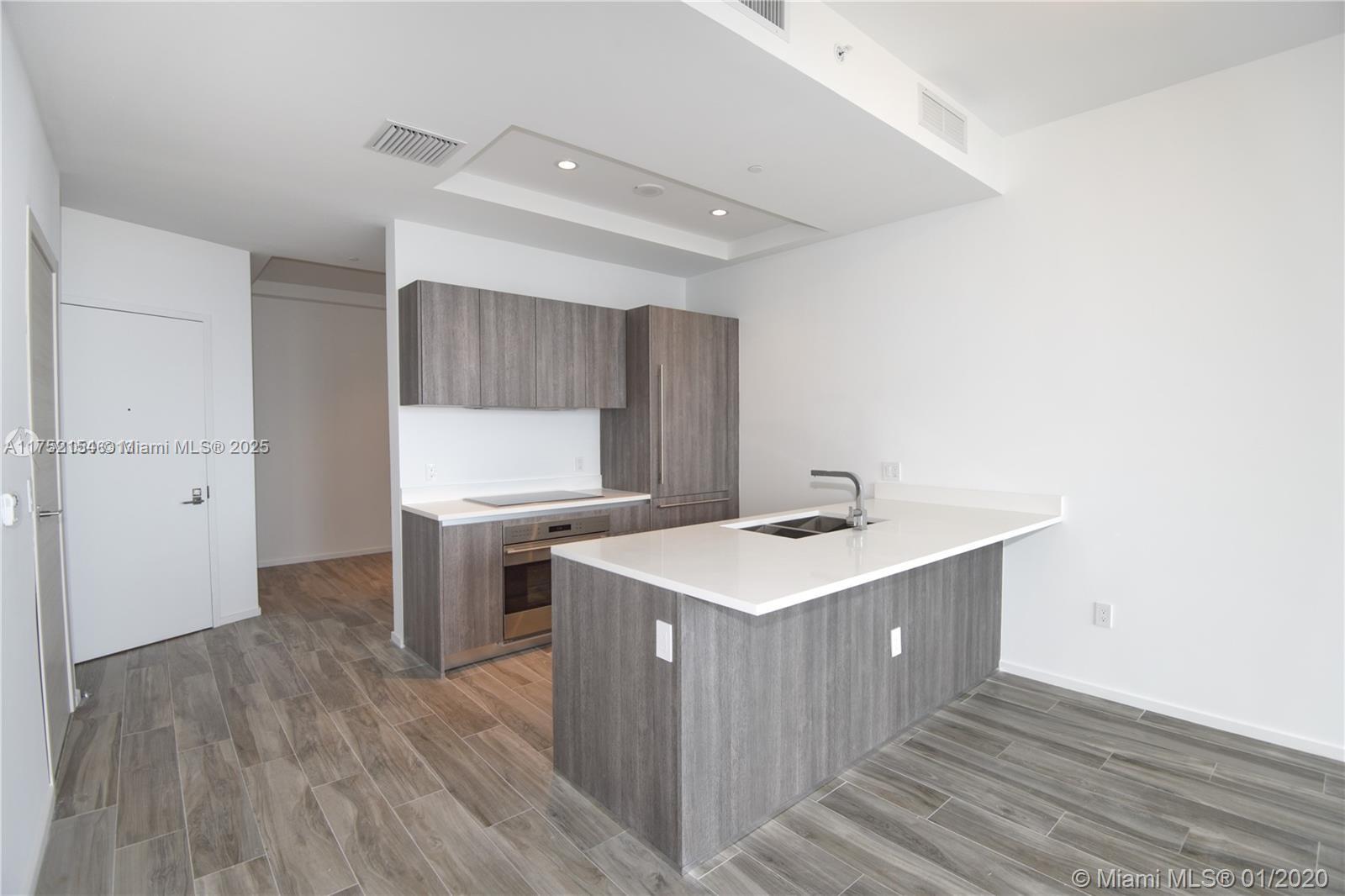 801 S Miami Ave #4406, Miami FL 33130