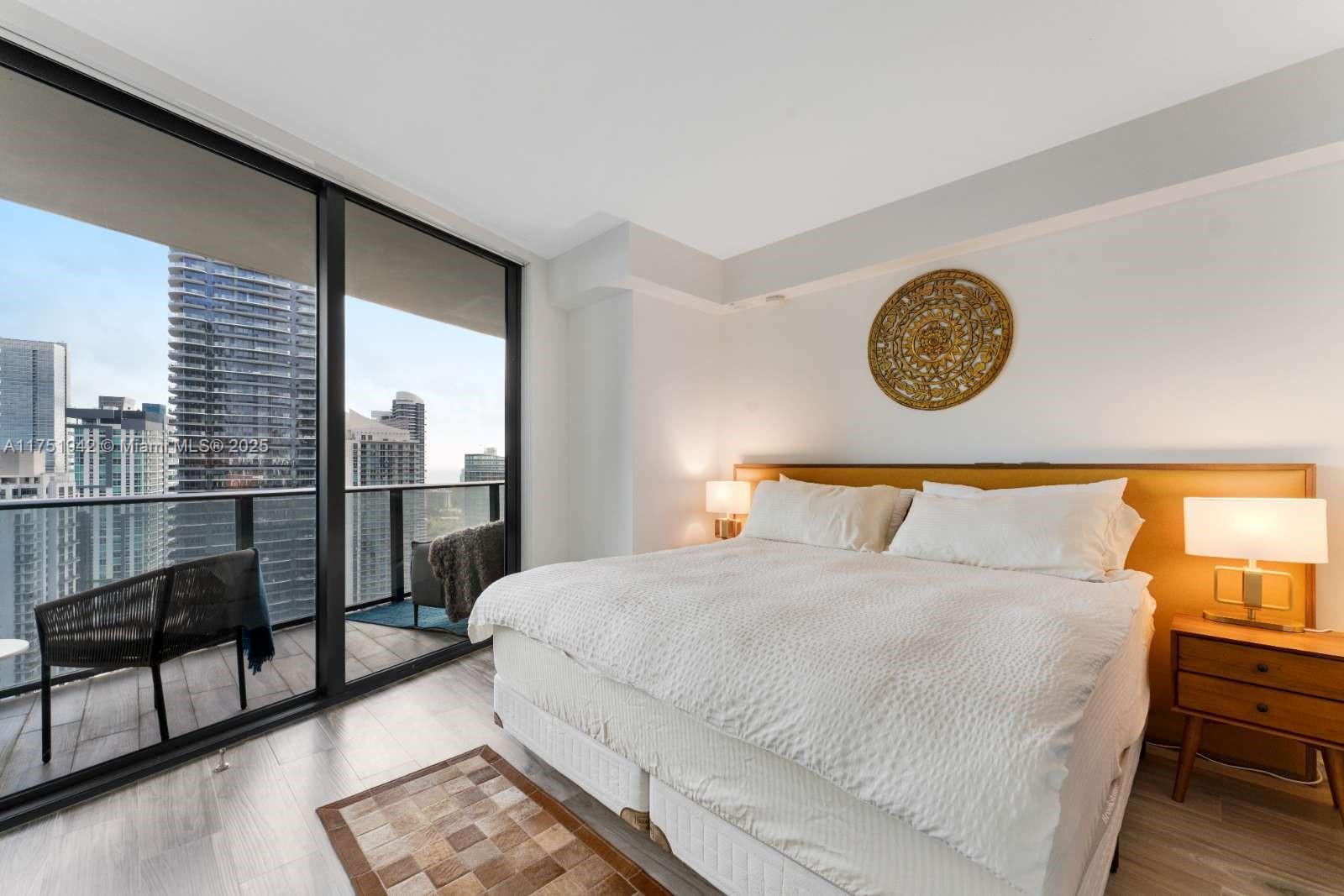 801 S Miami Ave #3804, Miami FL 33130