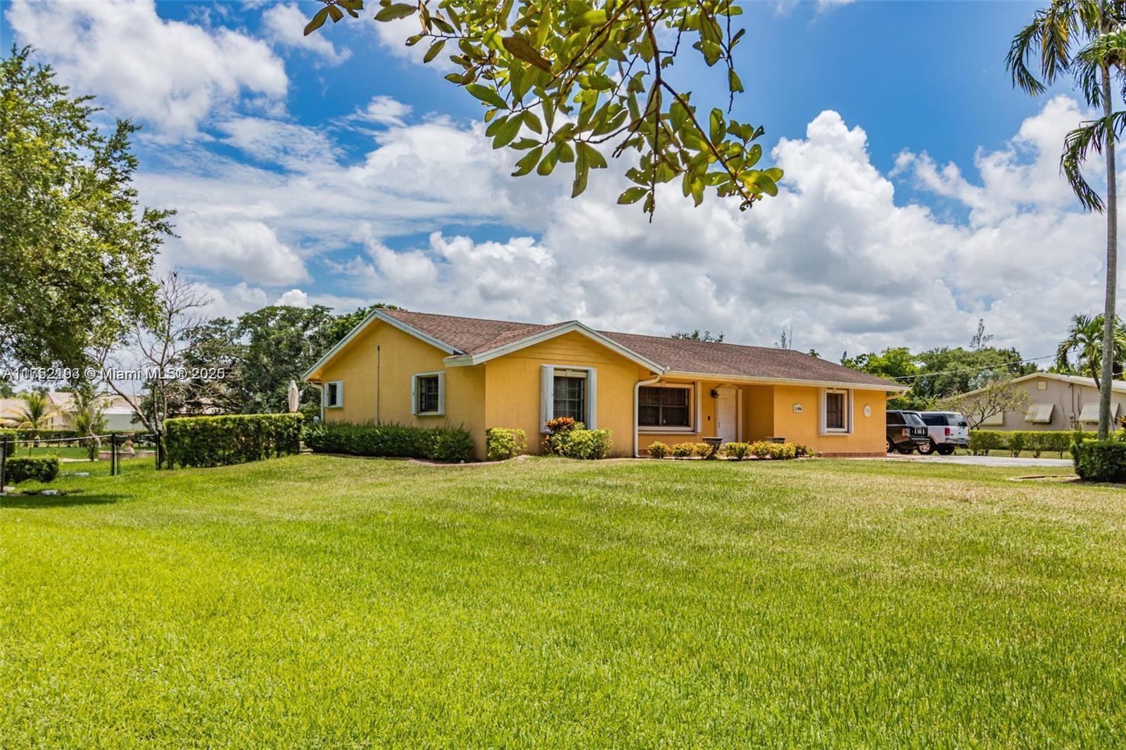 13450 SW 26th St, Davie, Florida image 1