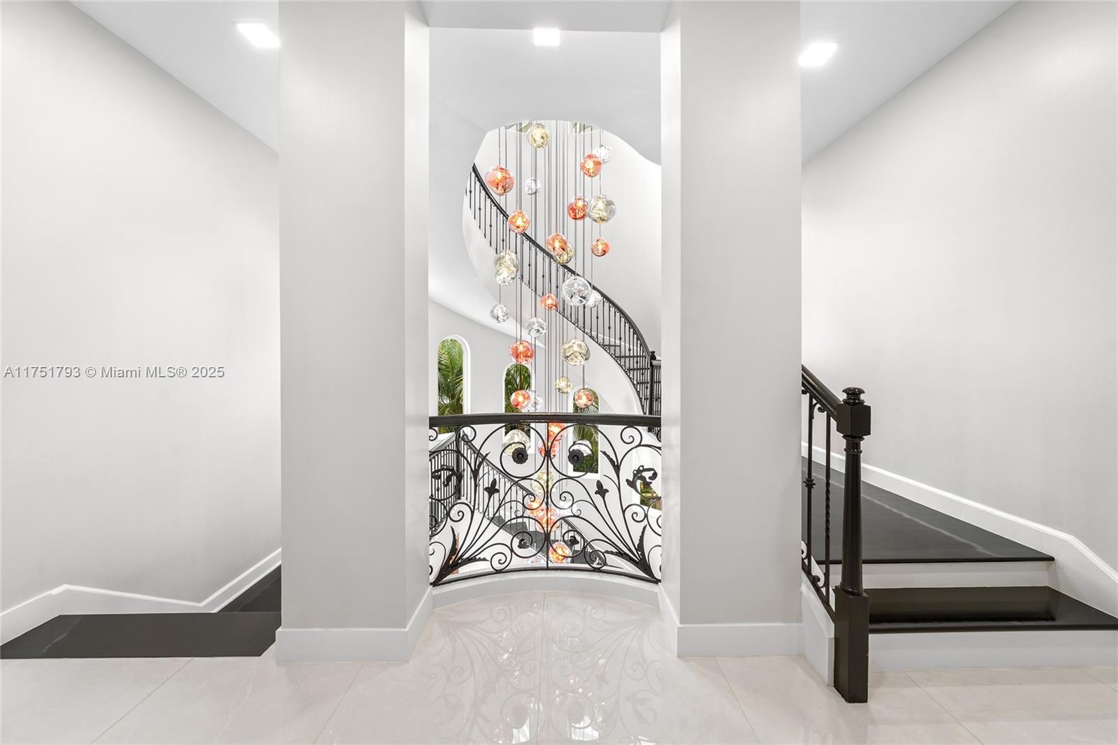 Listing Photo 18
