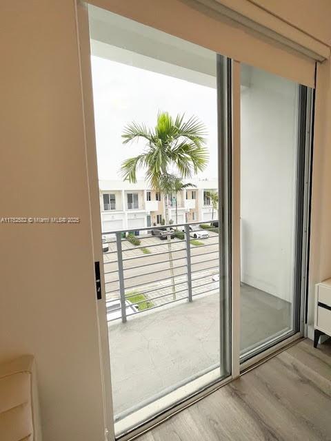 Residential, Doral, Florida image 31