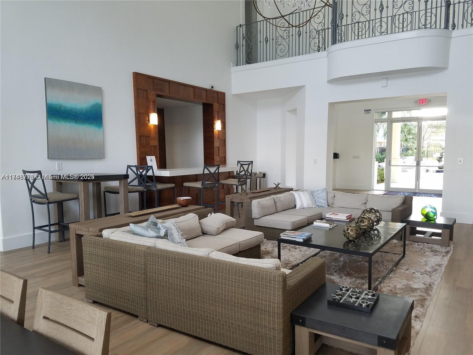 Listing Photo 15