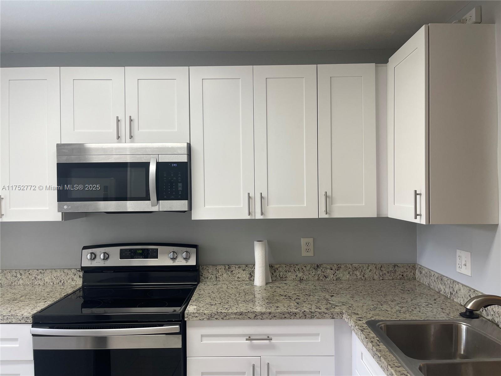 Property photo # 4