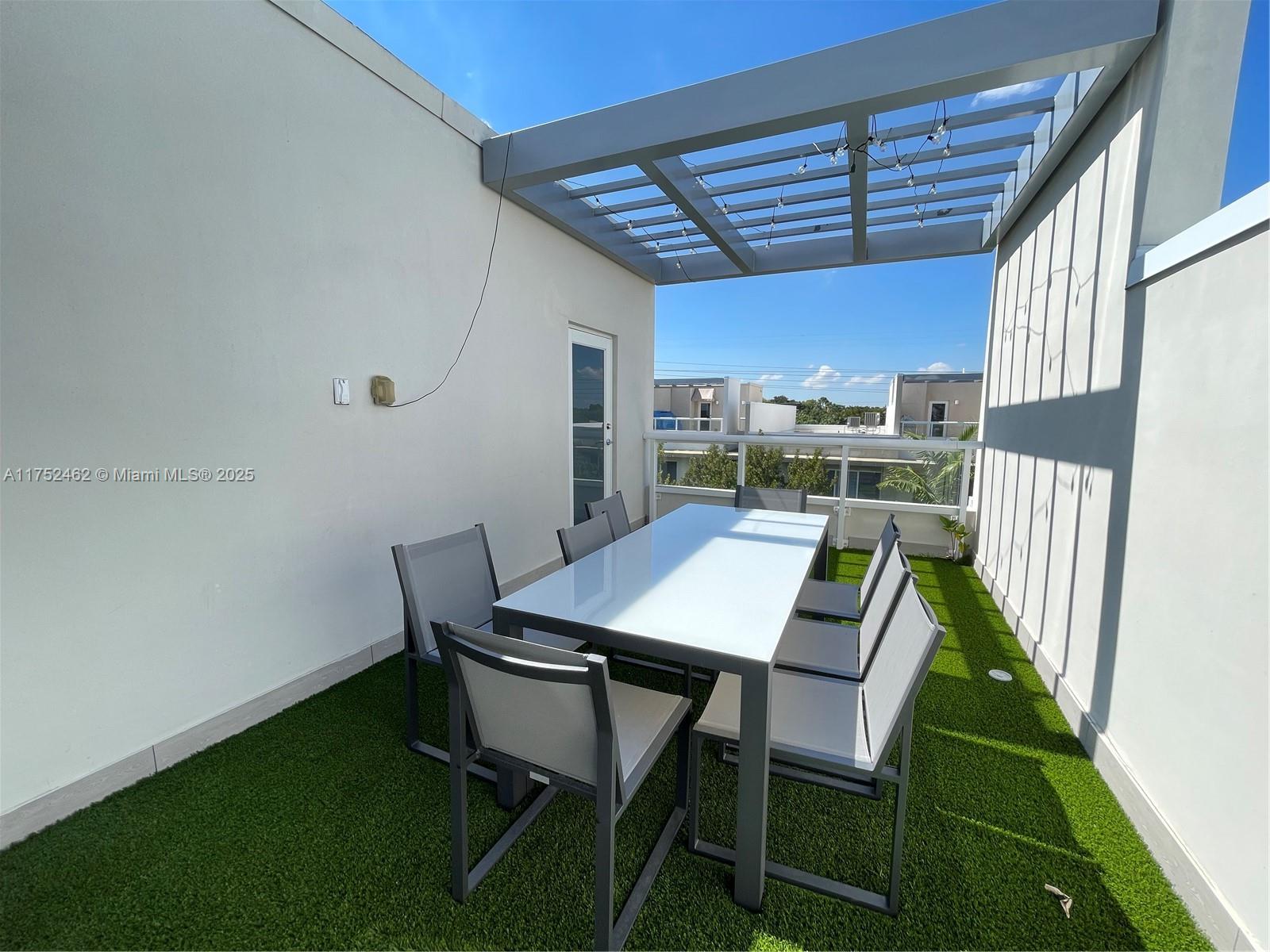 6651 NW 105th Pl #6651, Doral, Florida image 31