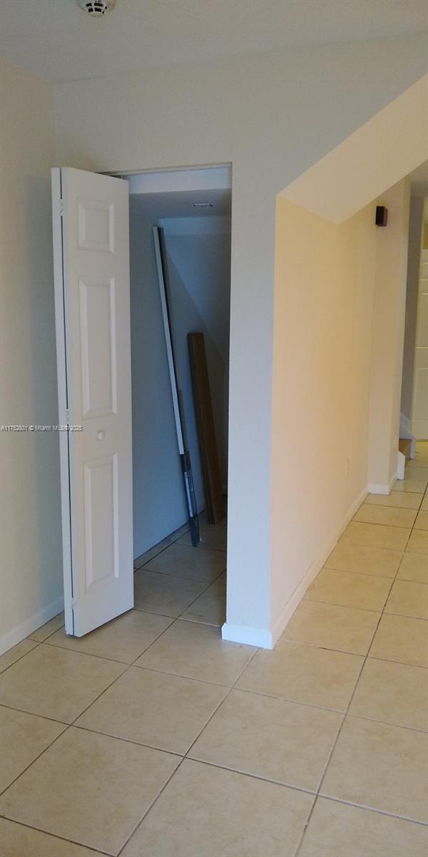 Property photo # 9