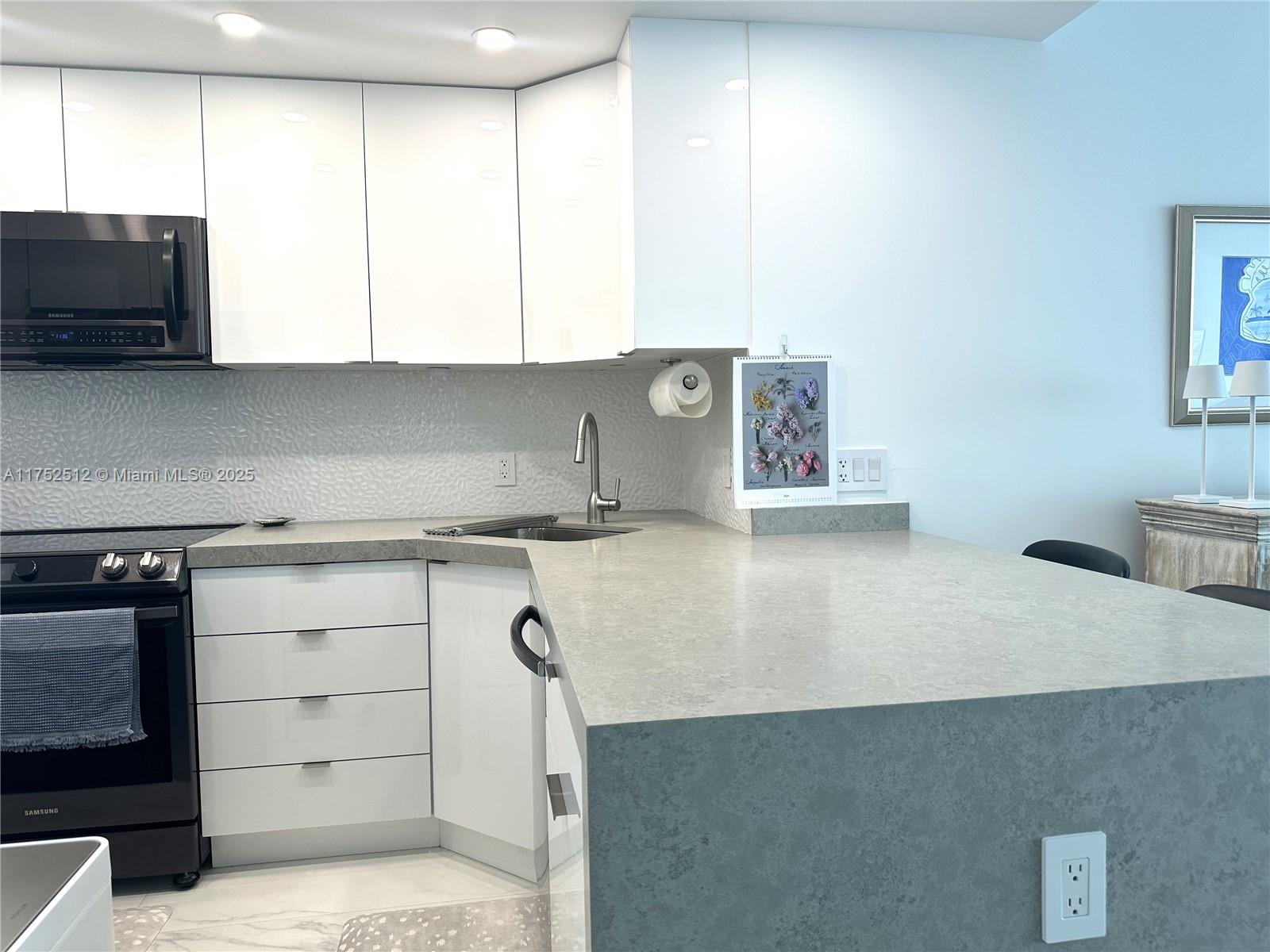 1000 West Ave #1024, Miami Beach FL 33139