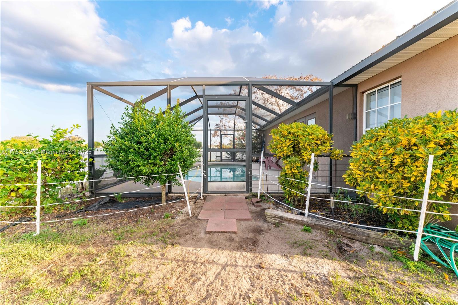 7049 Tide Cir, La Belle, Florida image 26