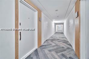 199 Ocean Lane Dr #812, Key Biscayne FL 33149