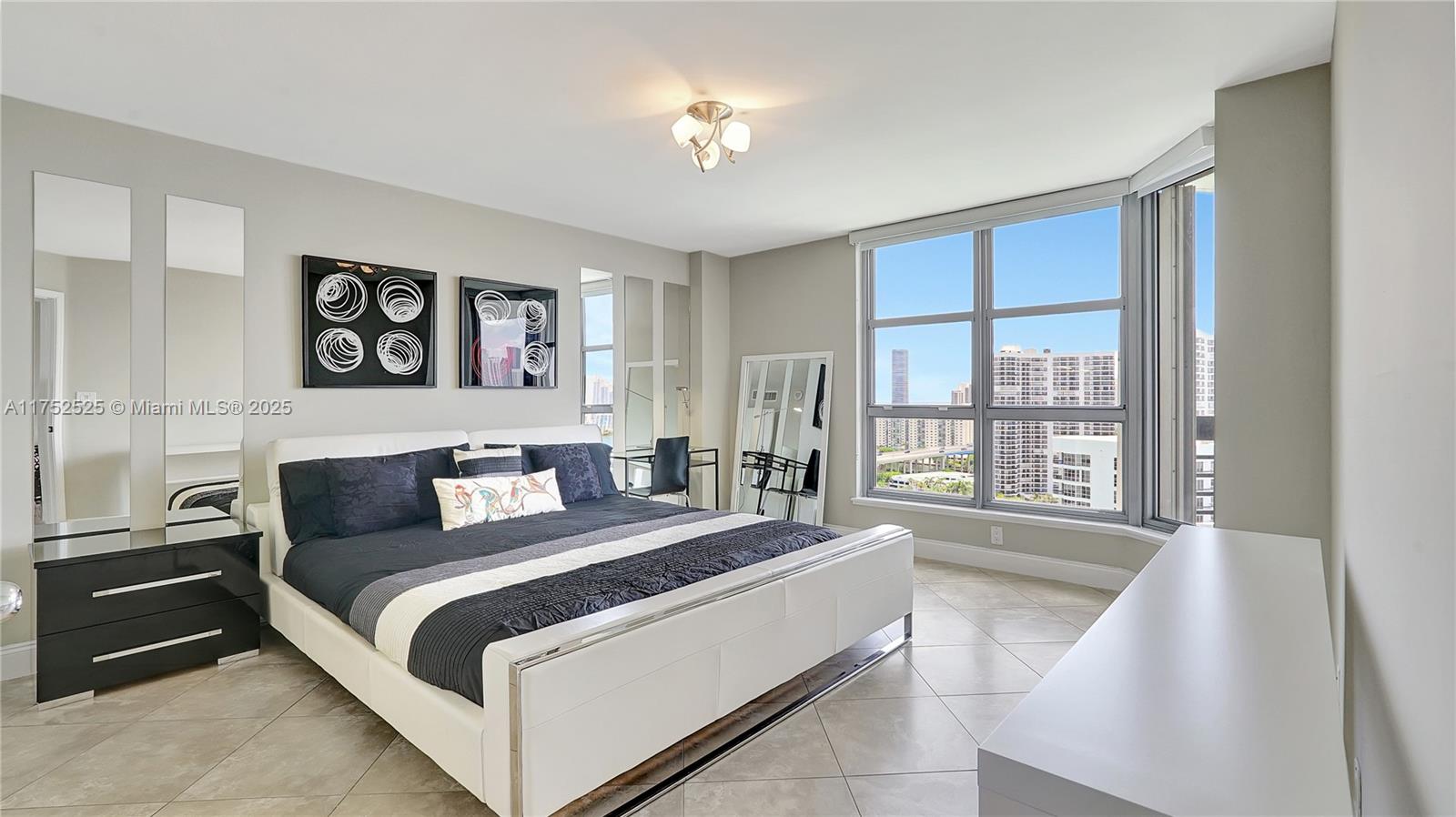 3530 Mystic Pointe Dr #2313, Aventura FL 33180