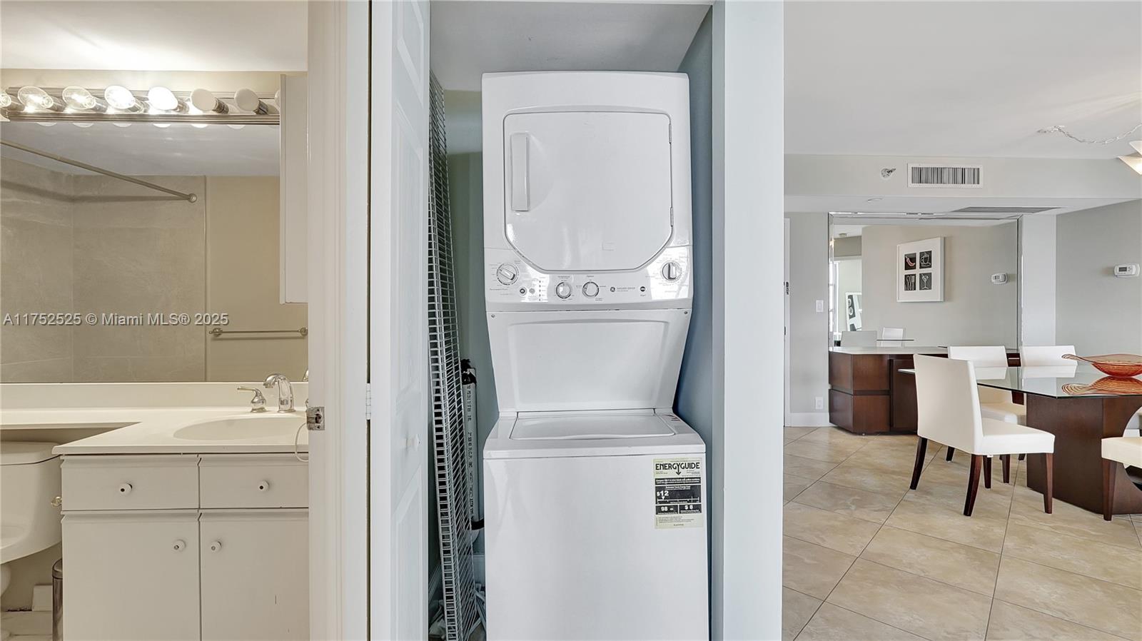 3530 Mystic Pointe Dr #2313, Aventura FL 33180