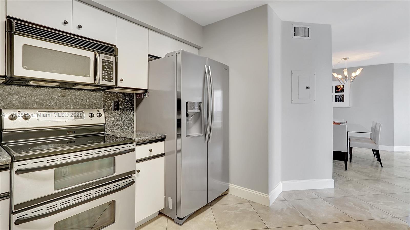 3530 Mystic Pointe Dr #2313, Aventura FL 33180