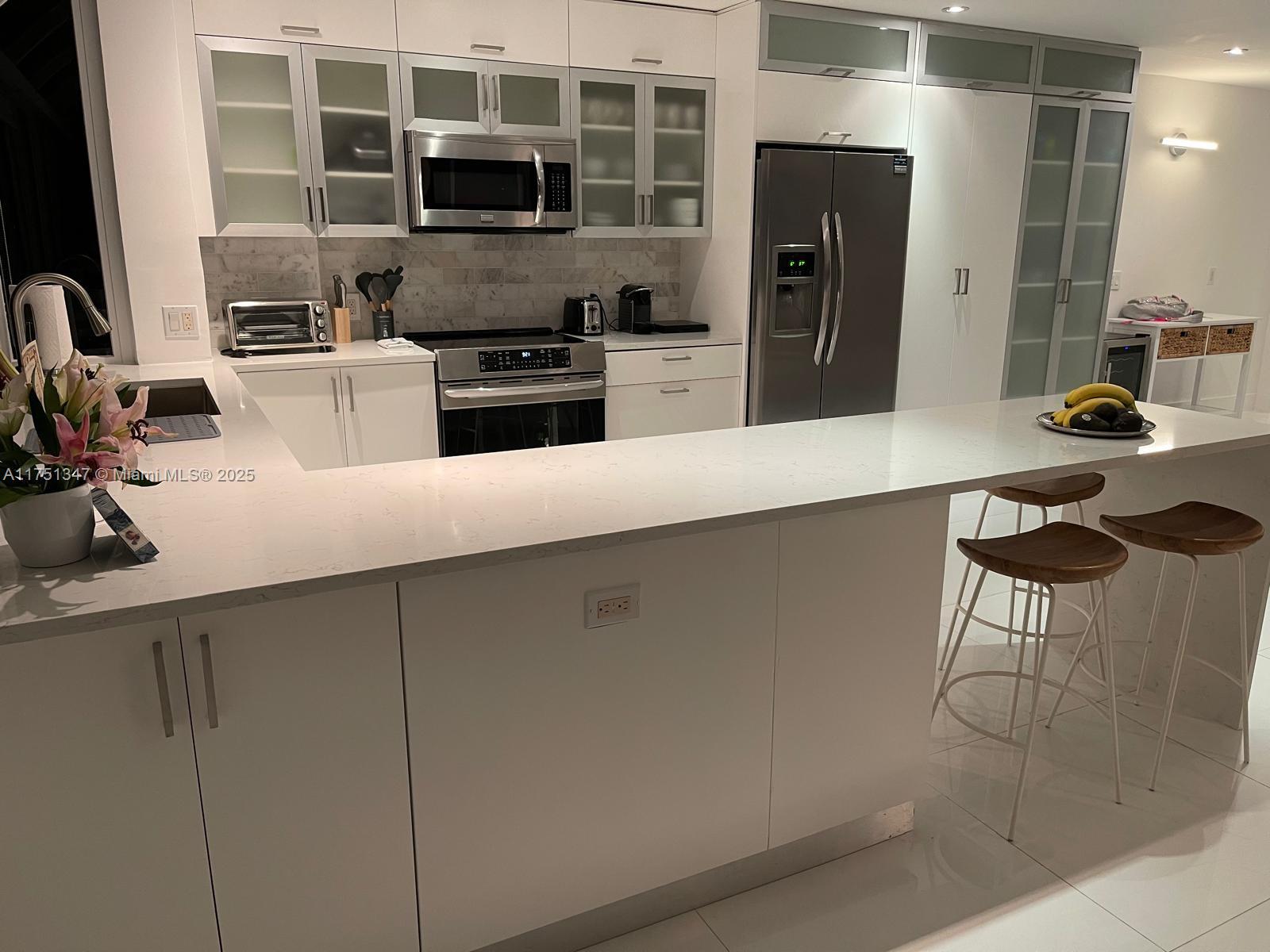 251 Crandon Blvd #1105, Key Biscayne FL 33149