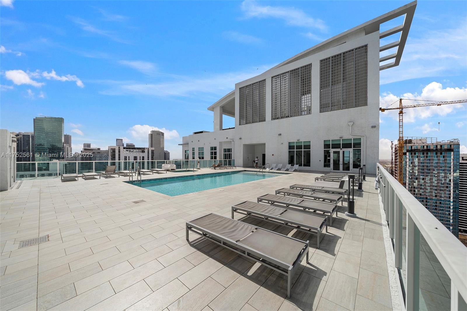 133 NE 2nd Ave #3215, Miami FL 33132